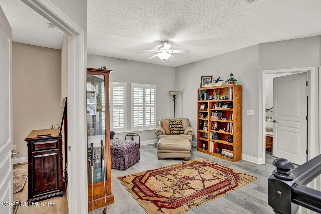 Photo of 1809 FOREST GLEN Way