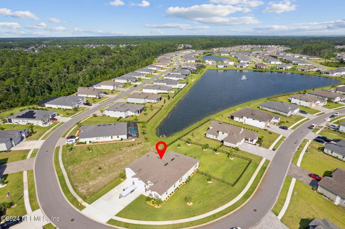 Photo of 85475 FALL RIVER Parkway