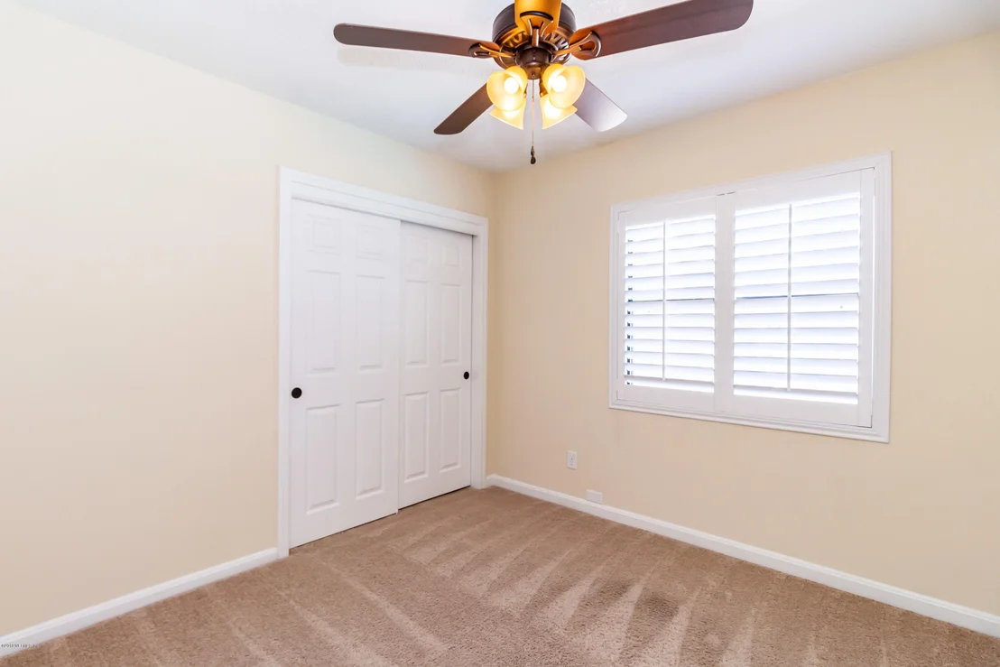 Photo of 705 PALM TREE Road