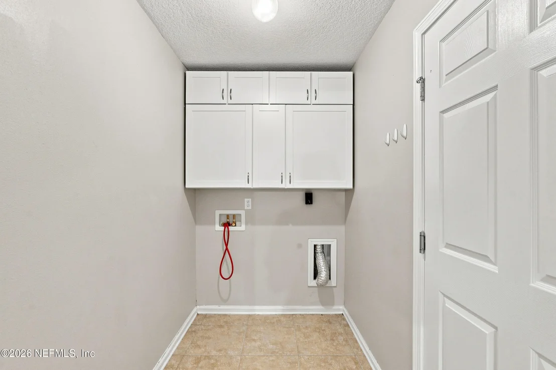 Photo of 285 W ADELAIDE Drive