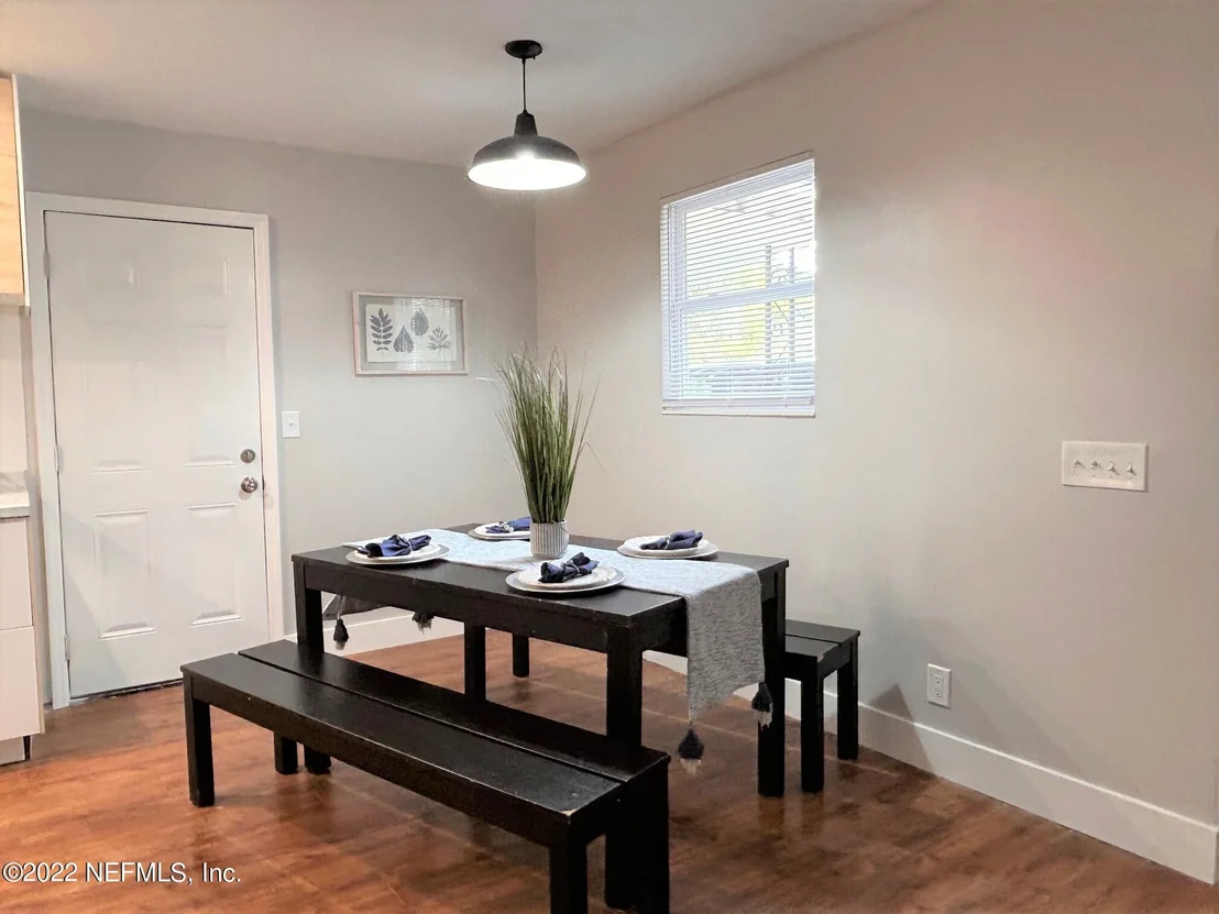 Photo of 7269 MELVIN Road