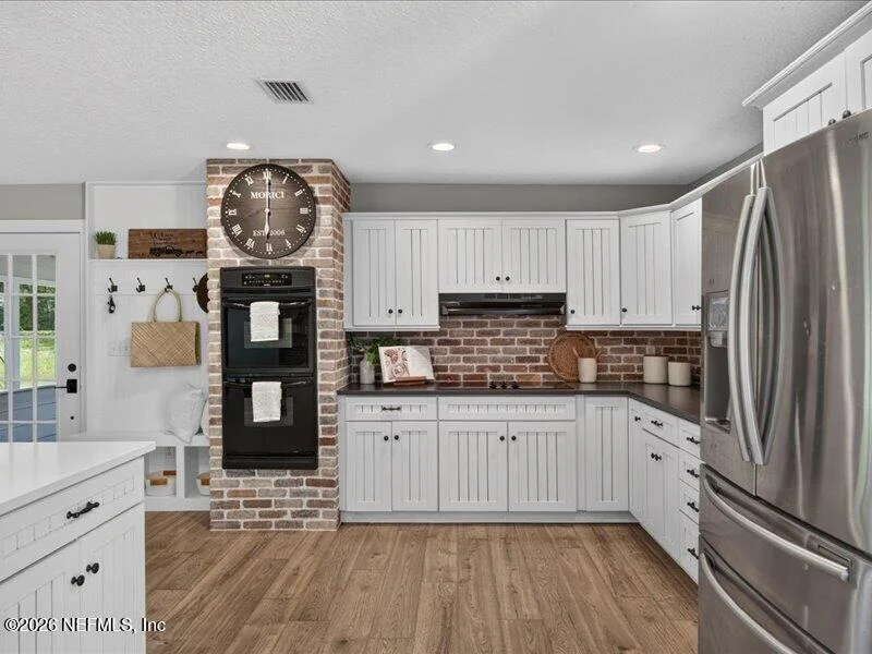 Photo of 1161 WHISPERING PINES Road