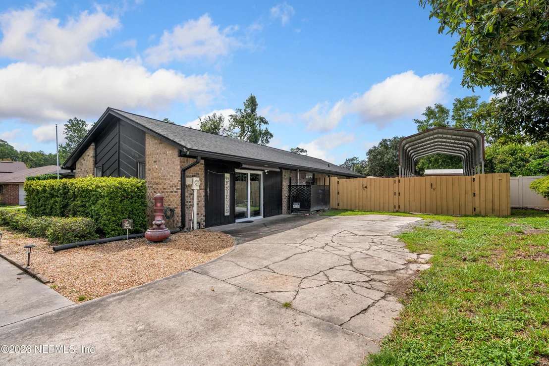 Photo of 746 WINFRED Place