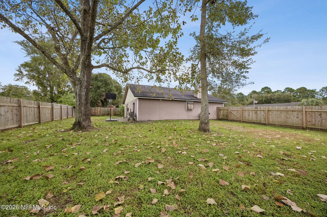 Photo of 407 MOBY DICK Drive S
