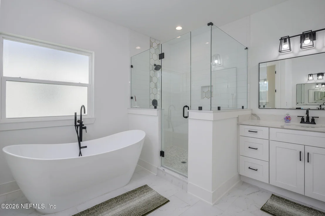 Photo of 38 MAGNOLIA Avenue