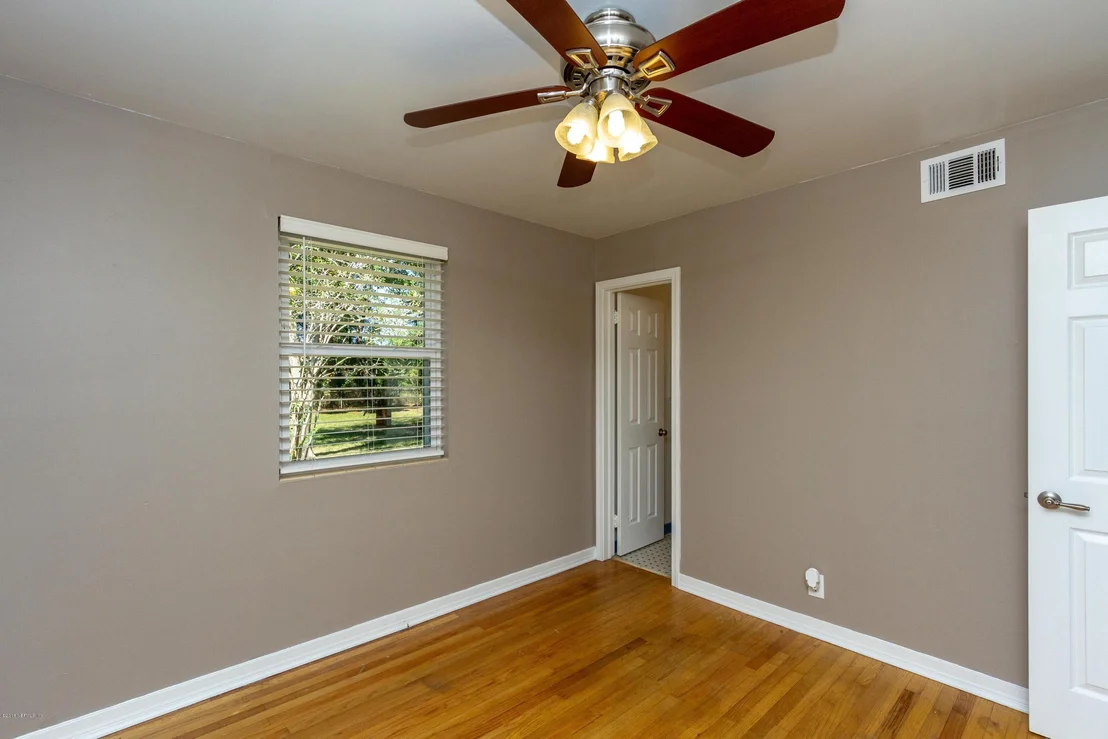 Photo of 7234 PINEVILLE Drive