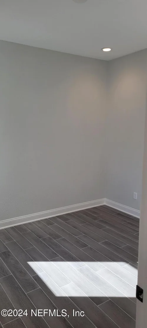 Photo of 64 WAVERLY Way