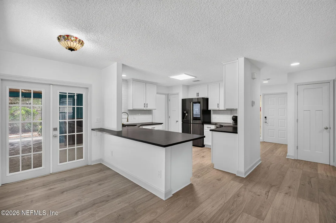 Photo of 12407 VALPARISO Trail