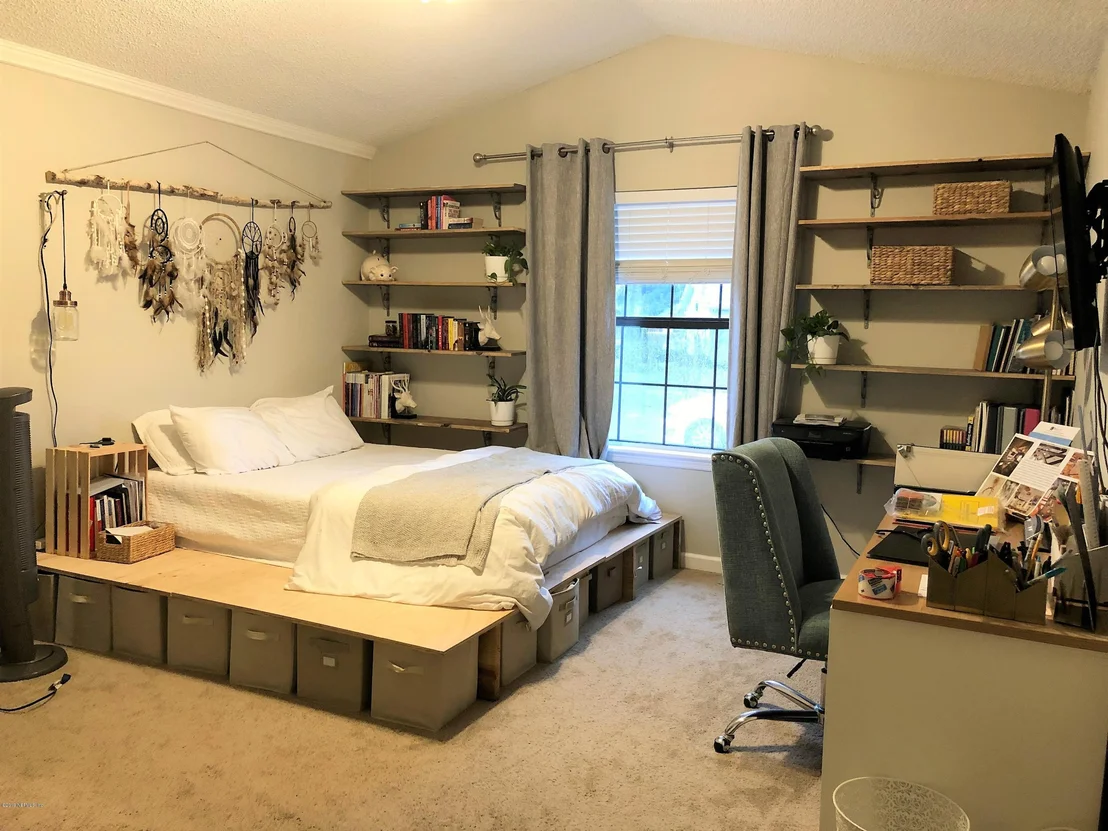Photo of 7344 CINNAMON LAKES Drive