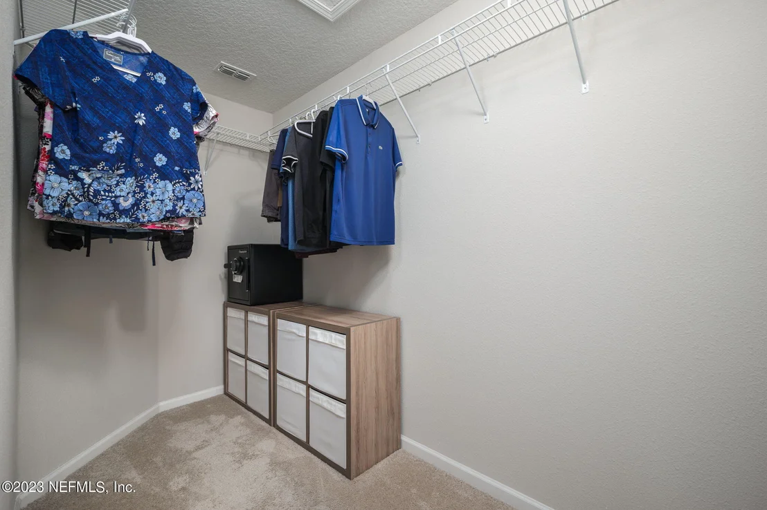 Photo of 210 CEDARSTONE Way