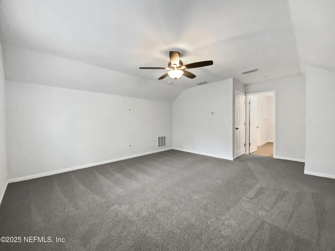 Photo of 1090 LAURISTON Drive