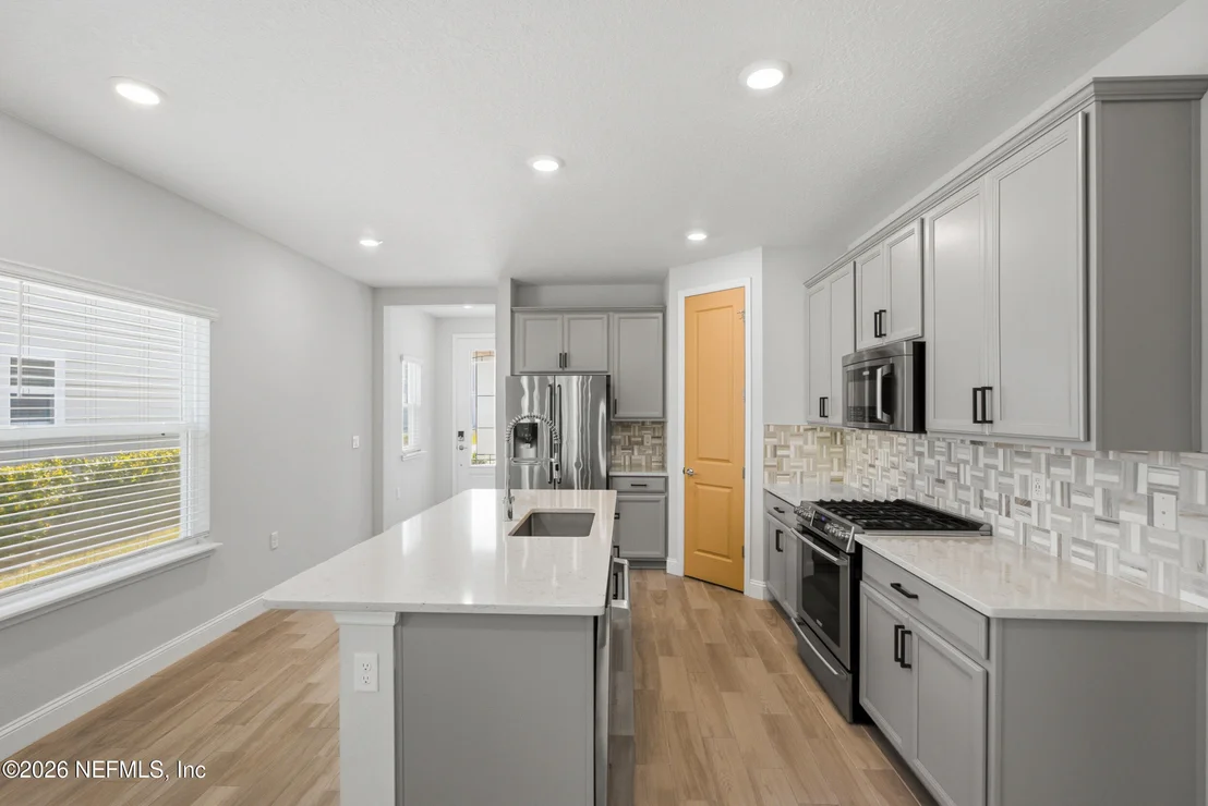 Photo of 248 CLIFTON BAY
