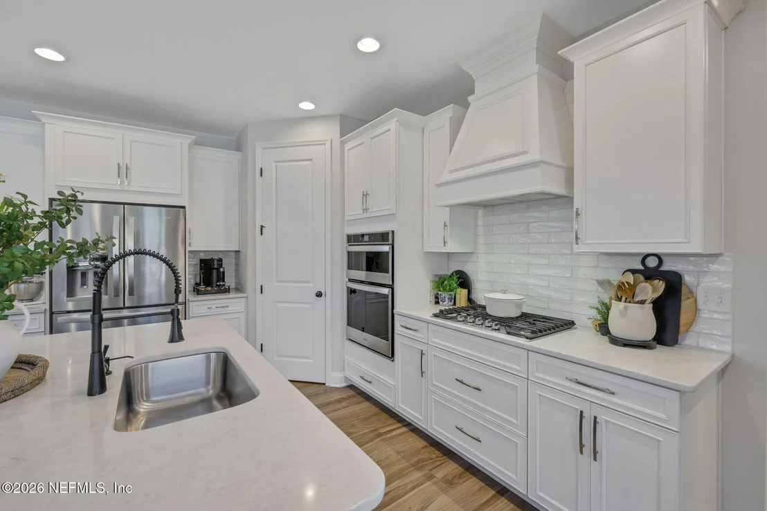 Photo of 12 VERDURE Street