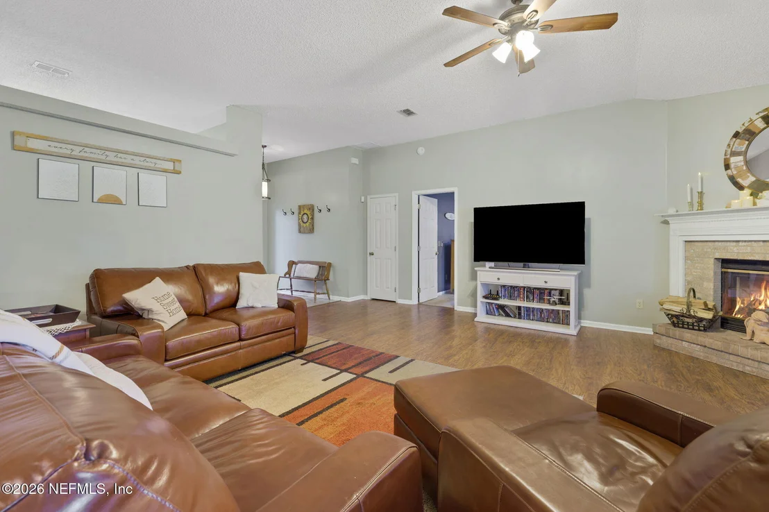 Photo of 3105 NAUTILUS Road