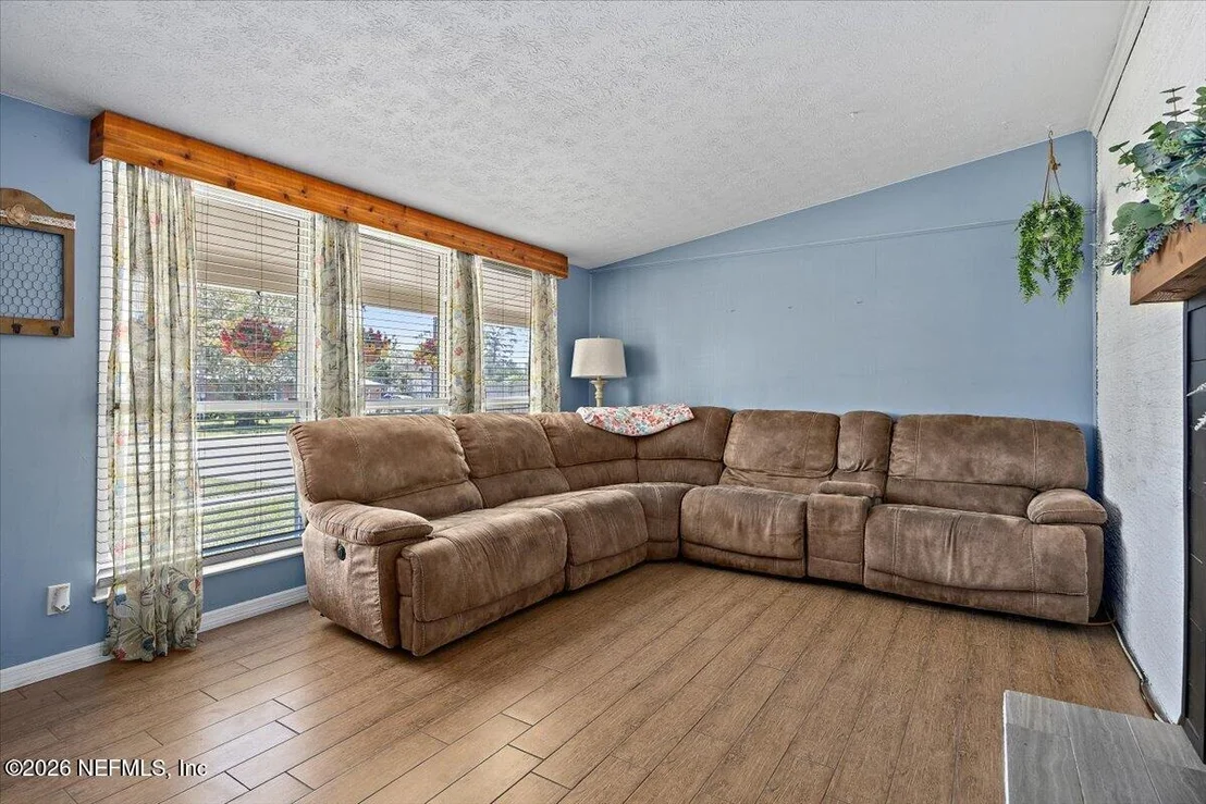 Photo of 11214 EMUNESS Road