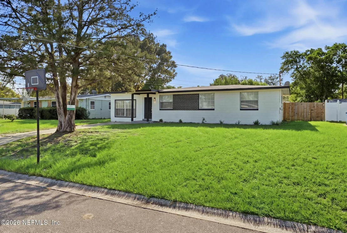 Photo of 11310 VERA Drive