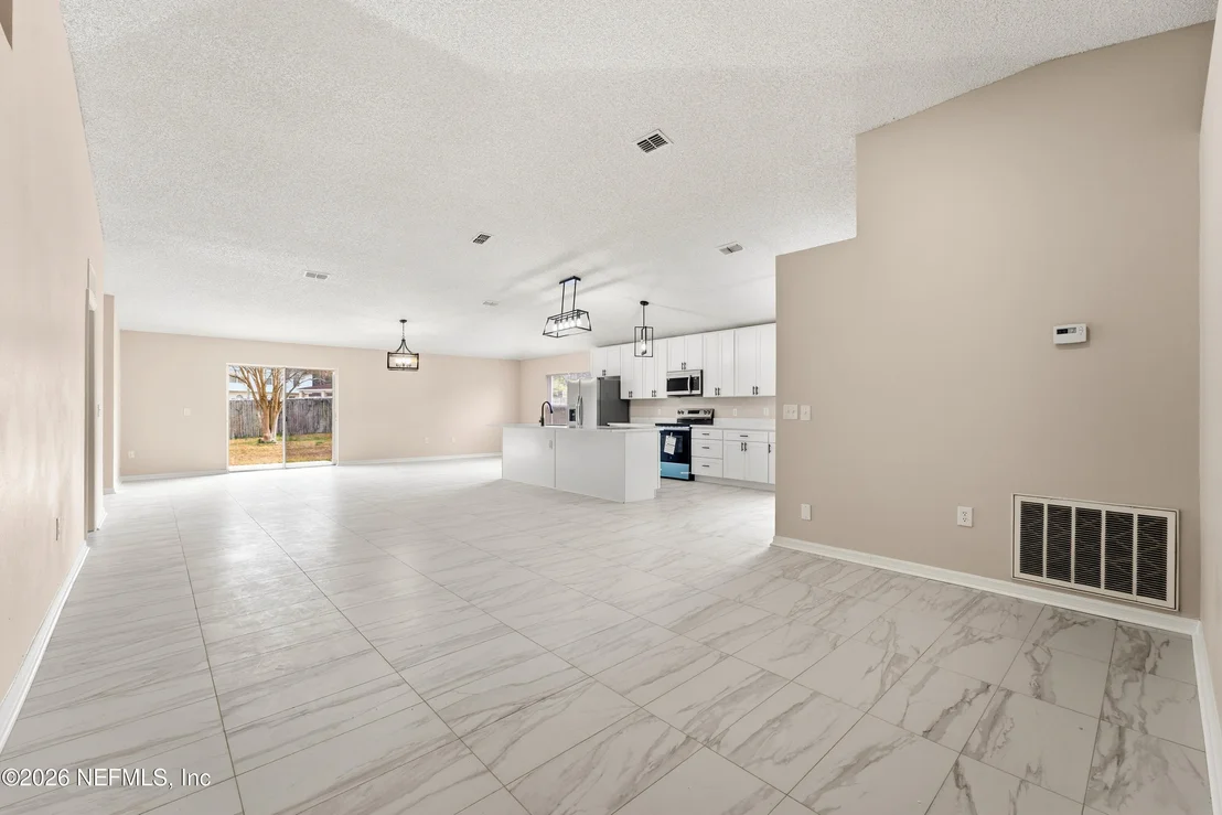 Photo of 3005 SUNSET RIDGE Drive