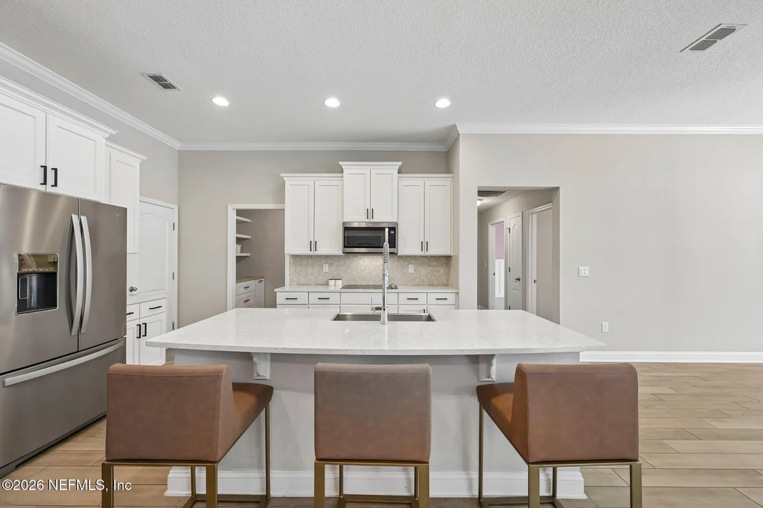 Photo of 272 PRINCE ALBERT Avenue