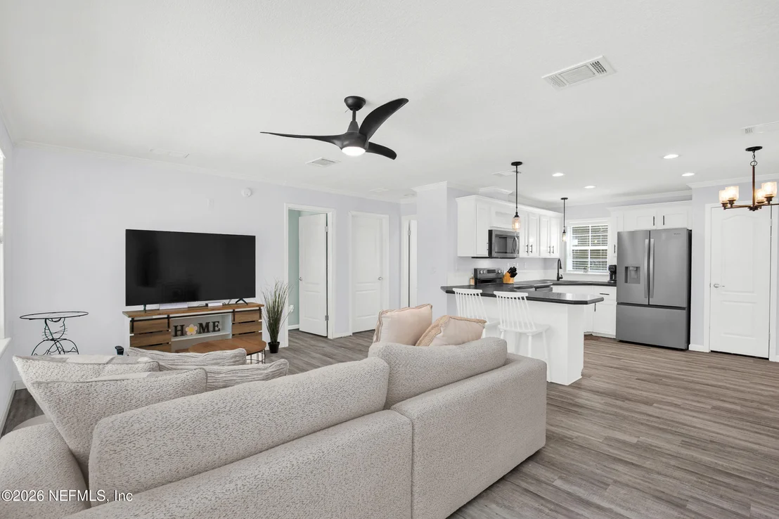 Photo of 154 ASHLEY LAKE Drive