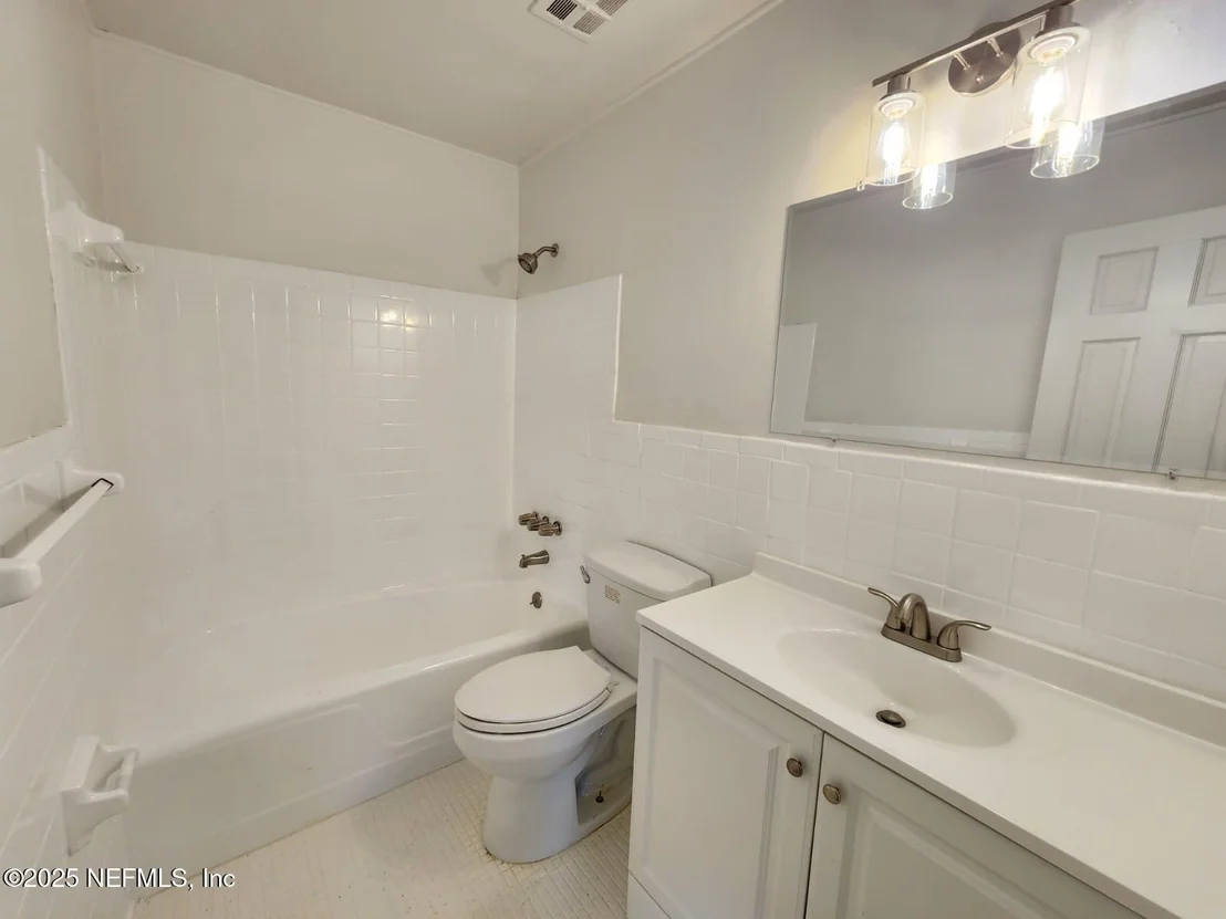Photo of 6523 HASLETT Drive N