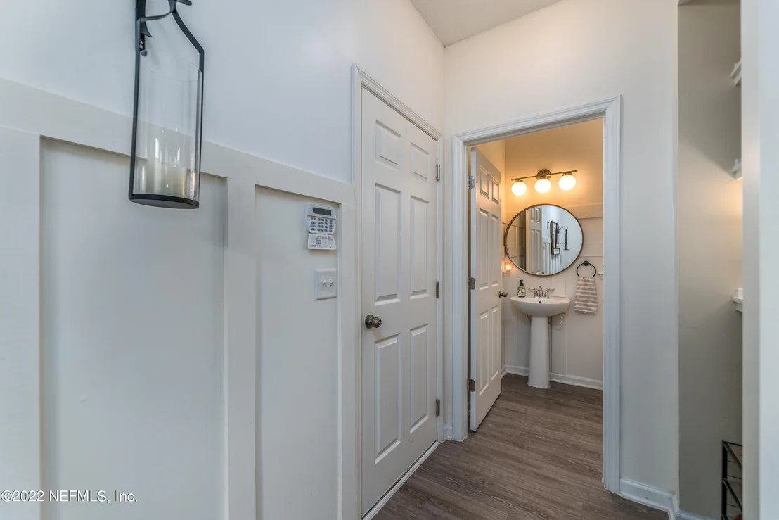 Photo of 360 VINEYARD Lane
