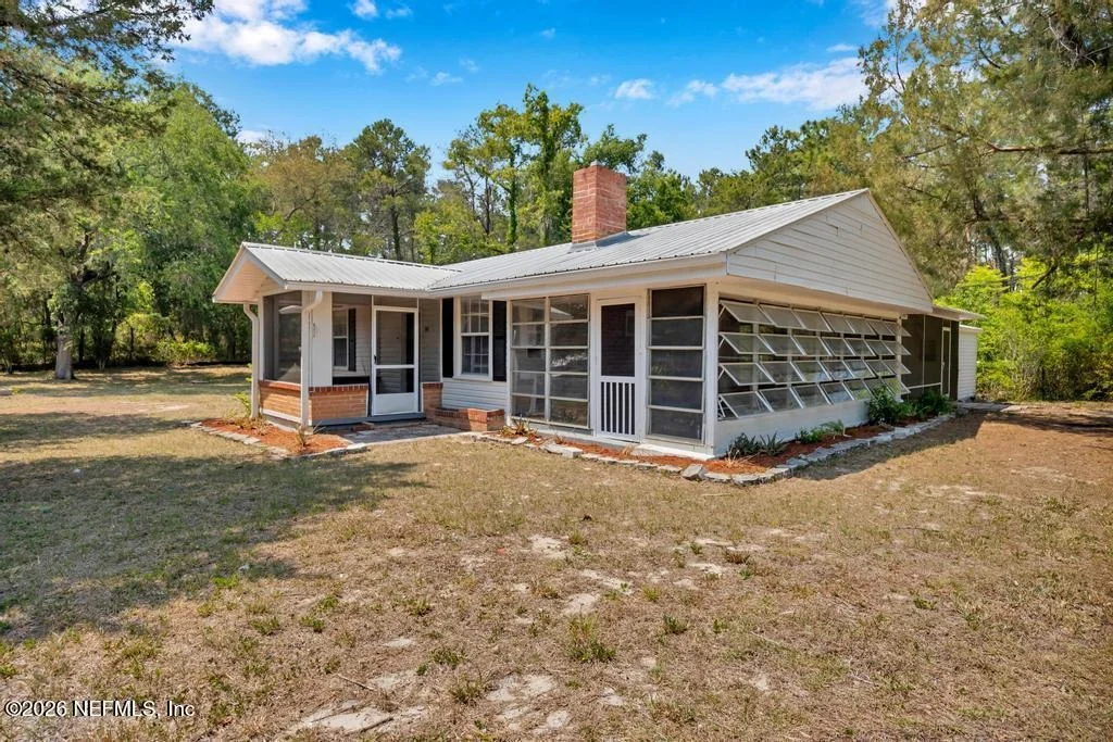 Photo of 166 HERNANDO Drive