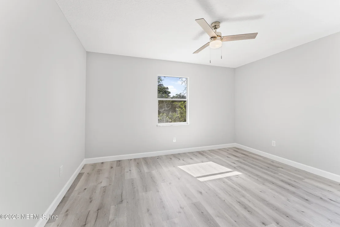 Photo of 11546 BROAD LEAF Drive