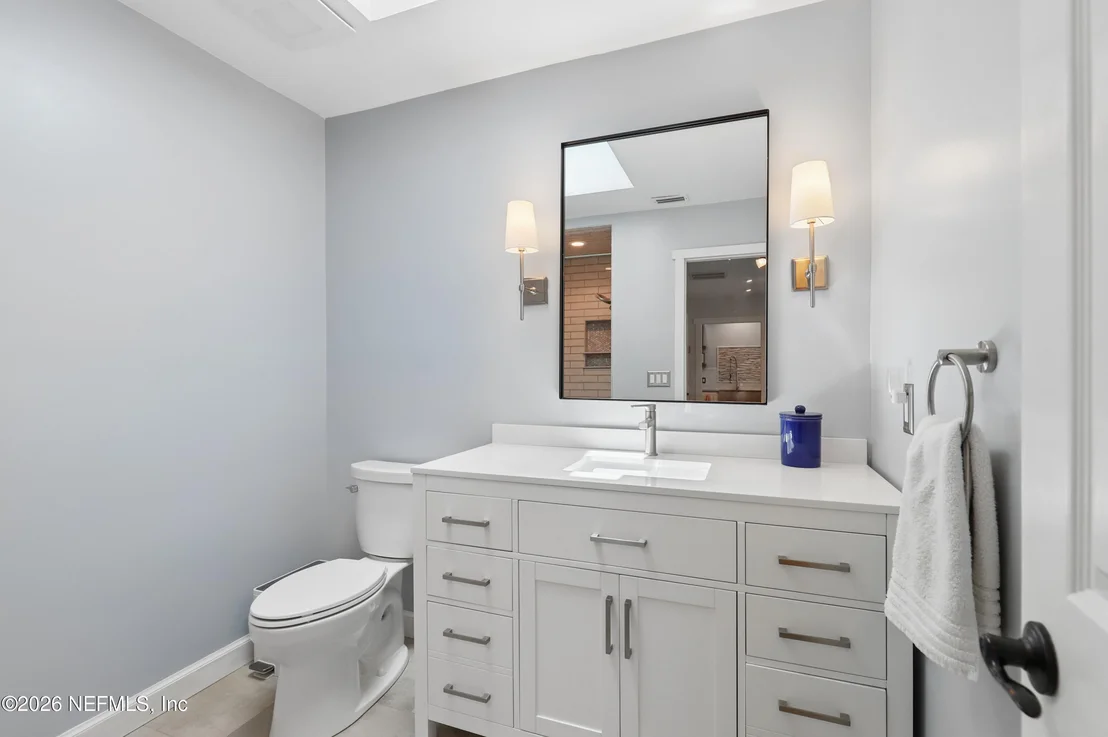 Photo of 2856 RAVINES Road