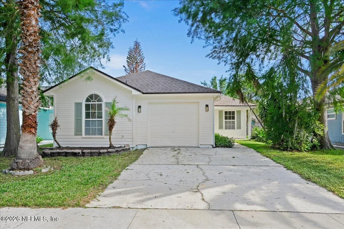 Photo of 909 GAVAGAN Road