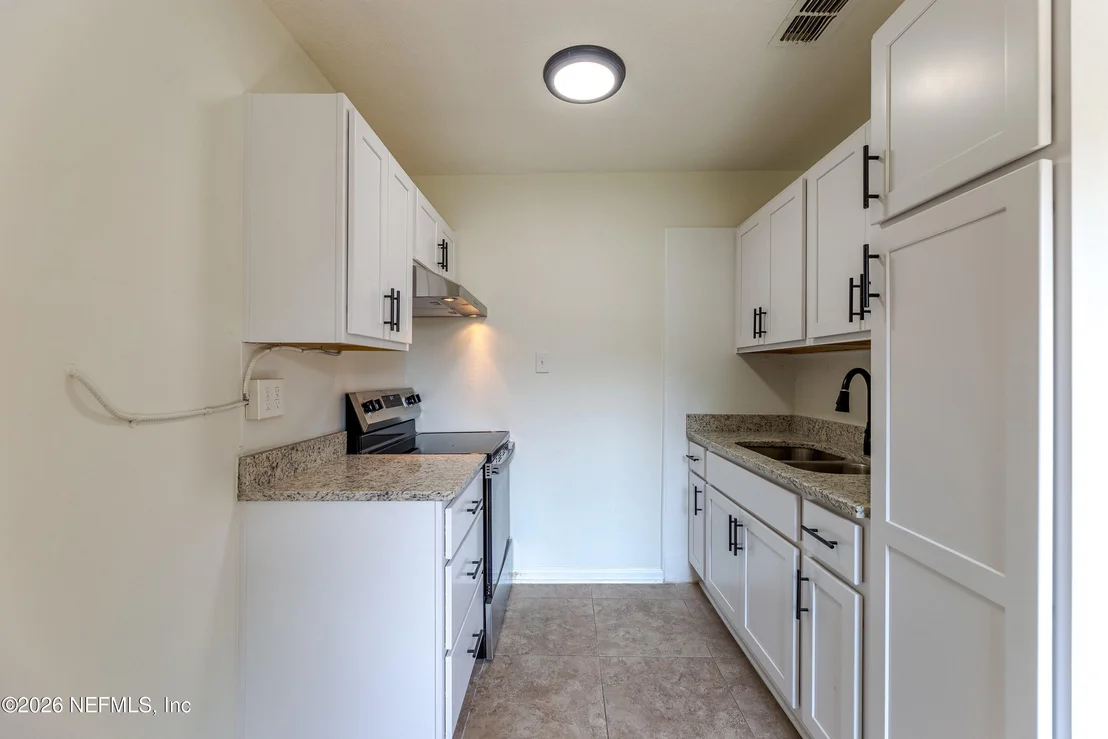 Photo of 9754 BUNCOME Road