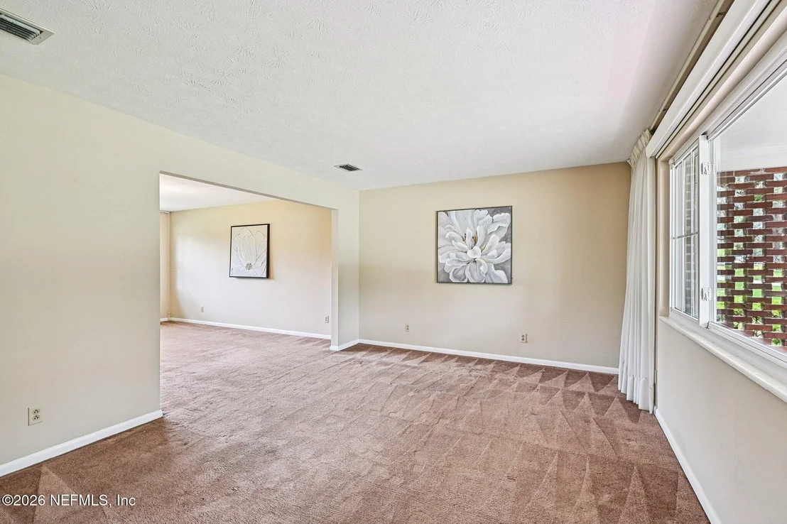 Photo of 8507 SYNHOFF Drive