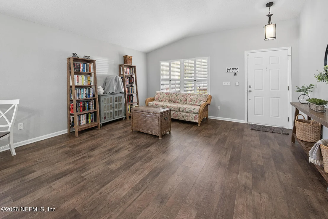 Photo of 76097 TIDEVIEW Lane