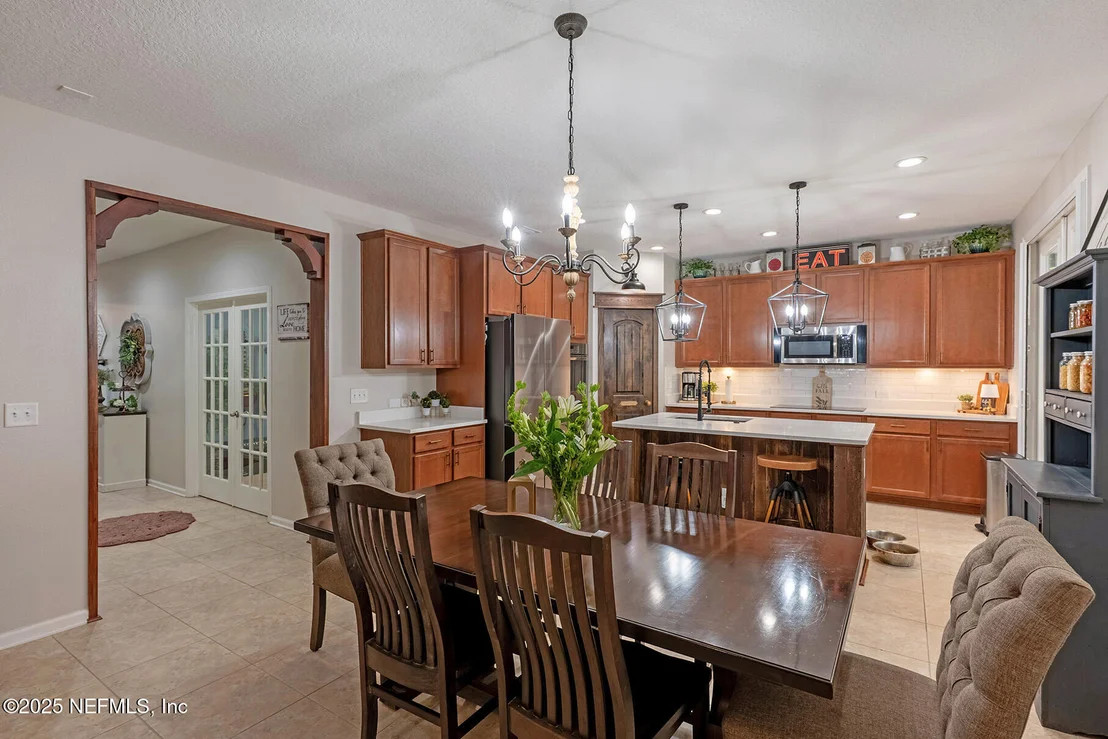 Photo of 112 PLAZA DEL RIO Drive