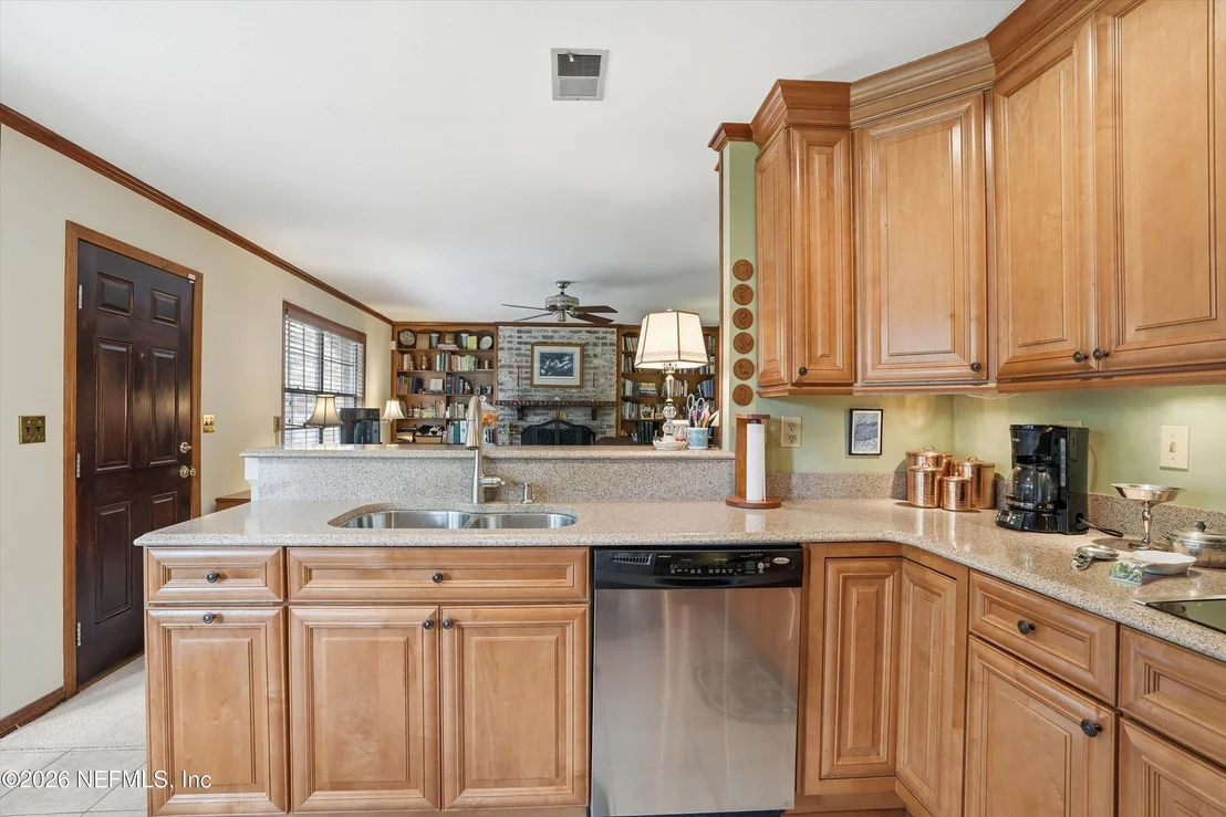 Photo of 970 SANDPIPER Lane