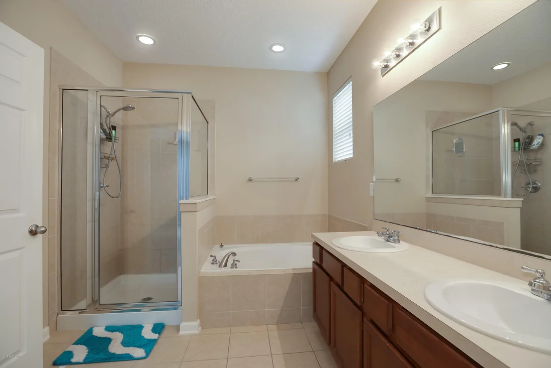 Photo of 112 CAPTIVA Drive