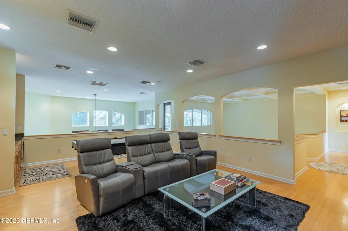 Photo of 1639 DOVER HILL Drive