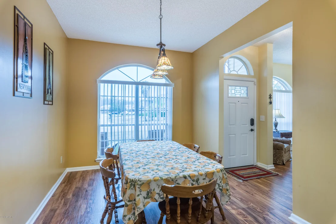 Photo of 525 WHITE JASMINE Way