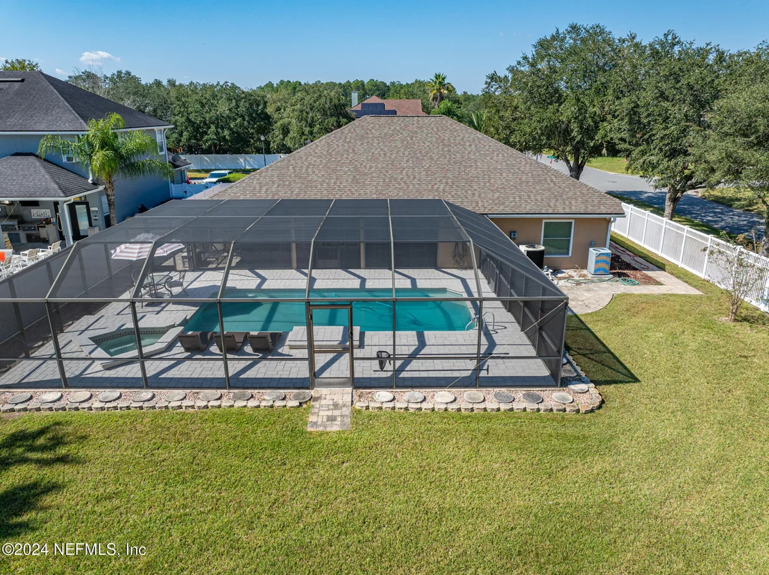 Photo of 800 LAPOMA Way