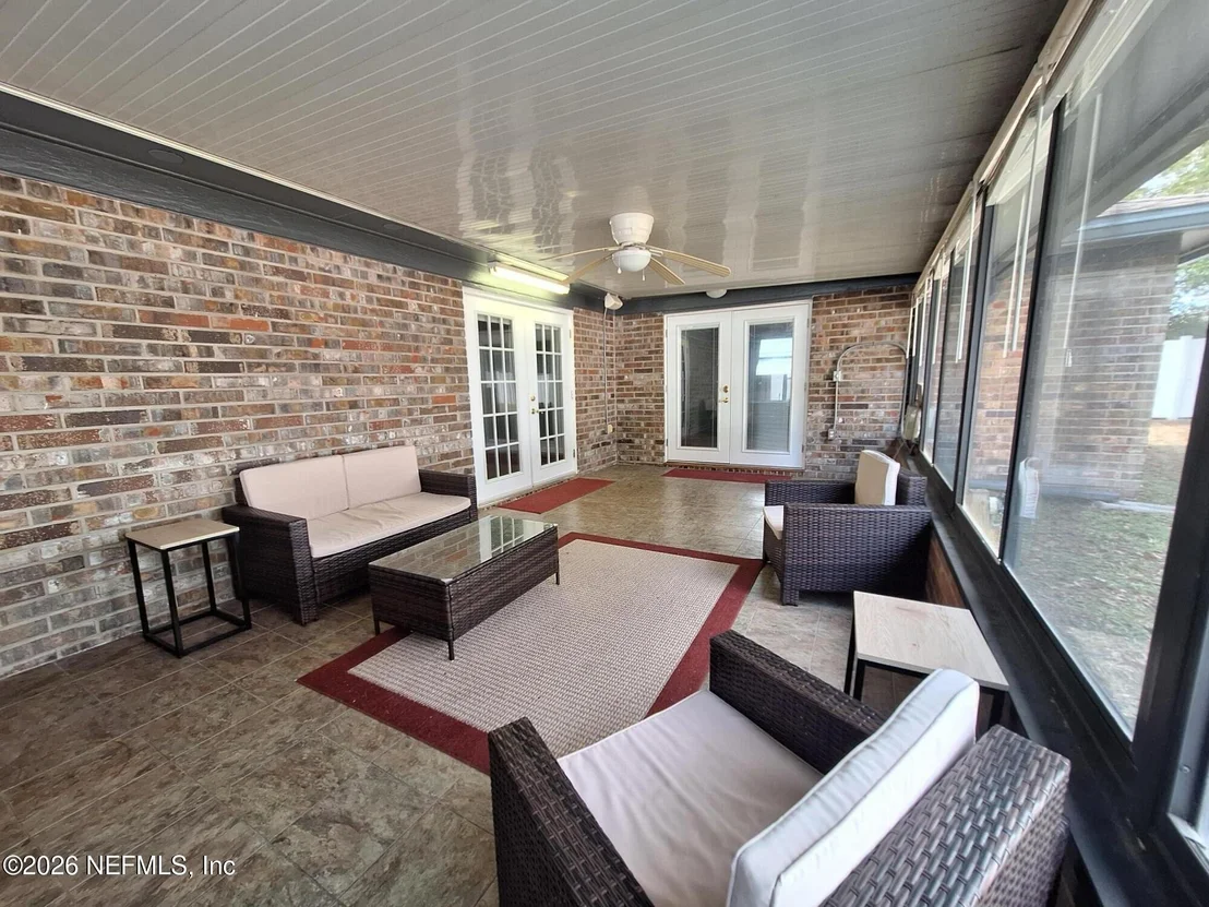 Photo of 1692 BARTLETT Avenue