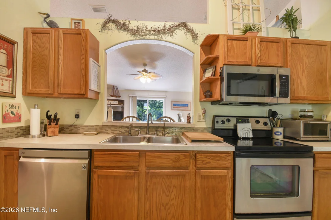 Photo of 1711 OLD BEACH Road