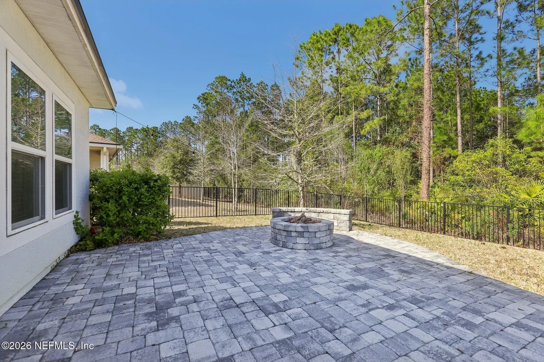 Photo of 186 CONCAVE Lane