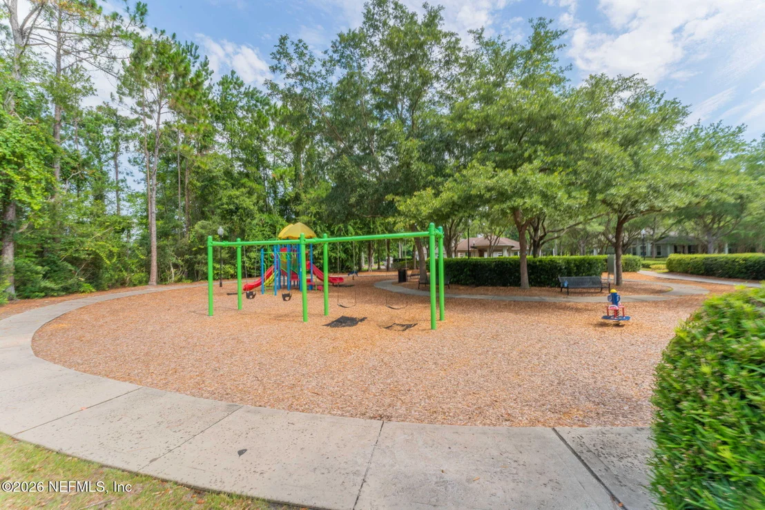 Photo of 2325 LINKS Drive