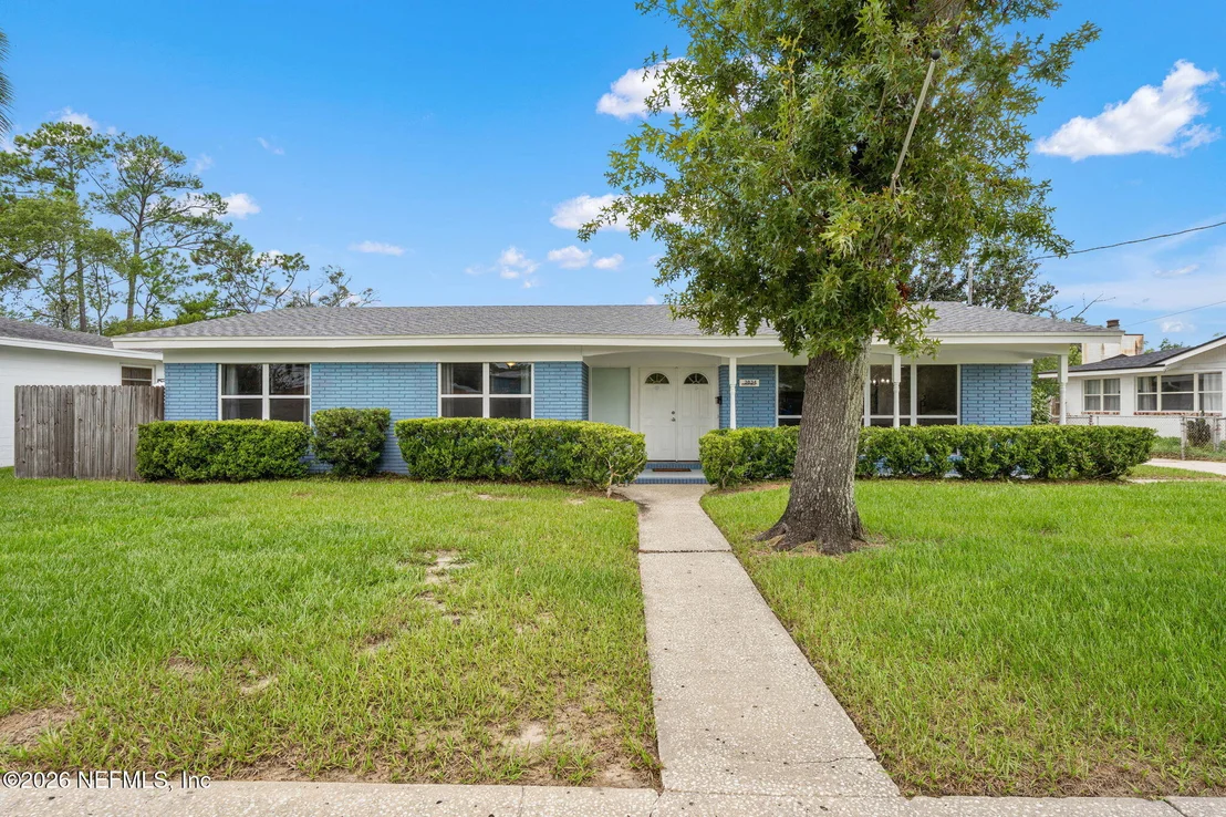 Photo of 3834 EDIDIN Drive