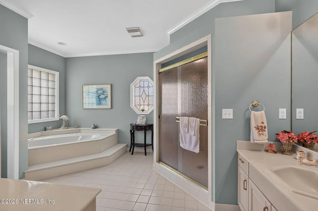 Photo of 2206 LAUGHING GULL Circle