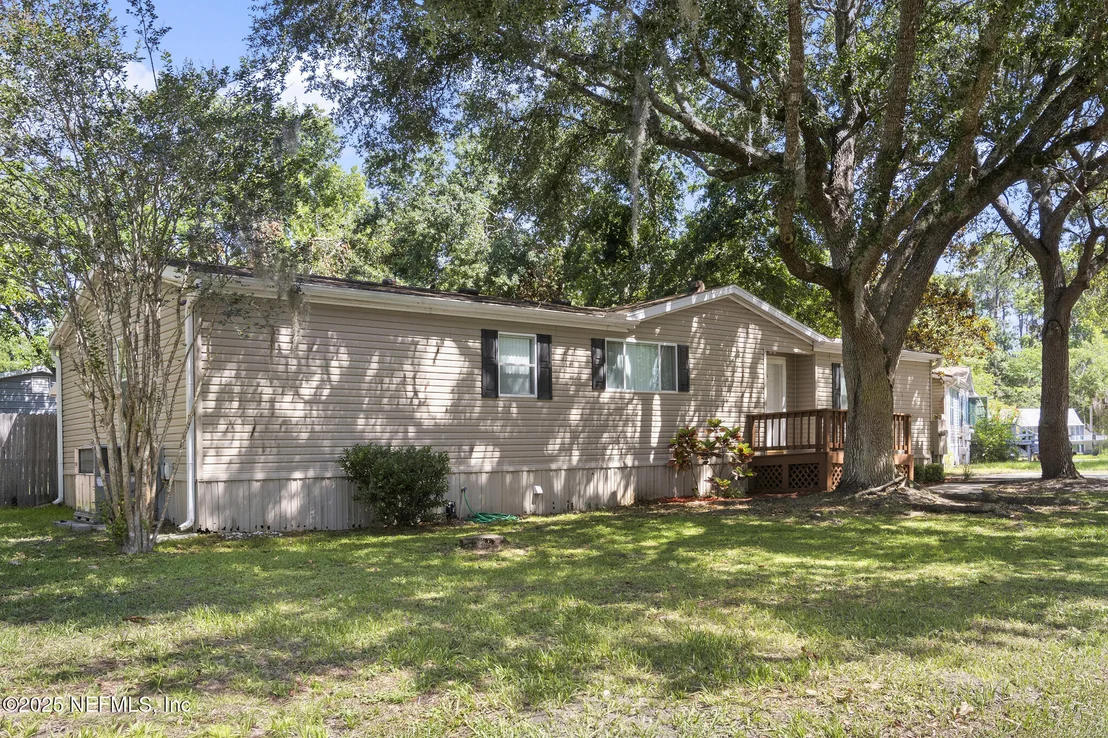 Photo of 324 SHADY OAK Circle