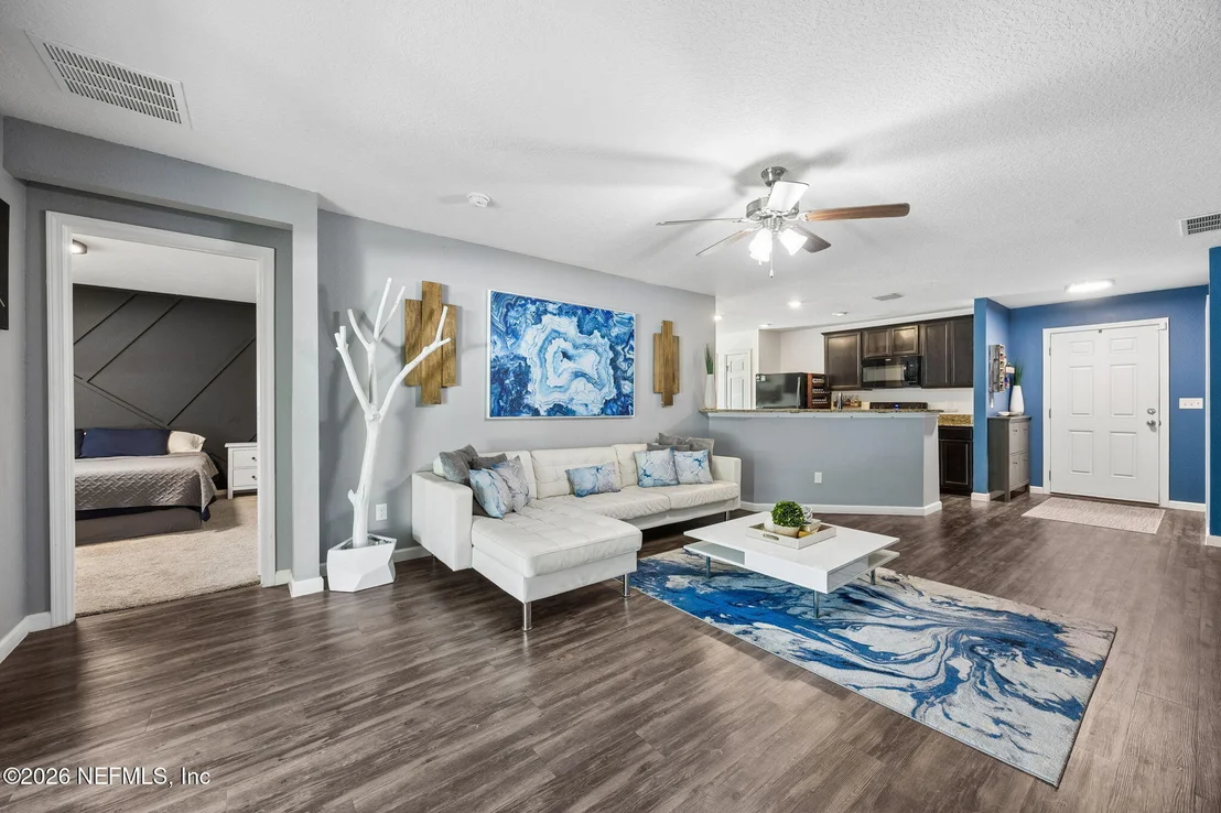 Photo of 77707 LUMBER CREEK Boulevard