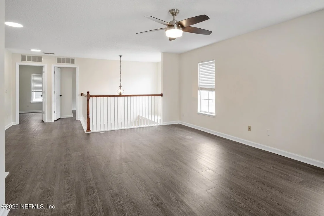 Photo of 535 ROSERUSH Lane