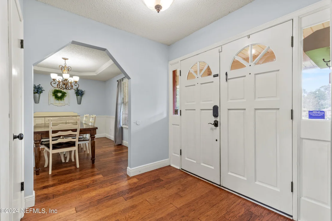 Photo of 10017 PLANK Lane