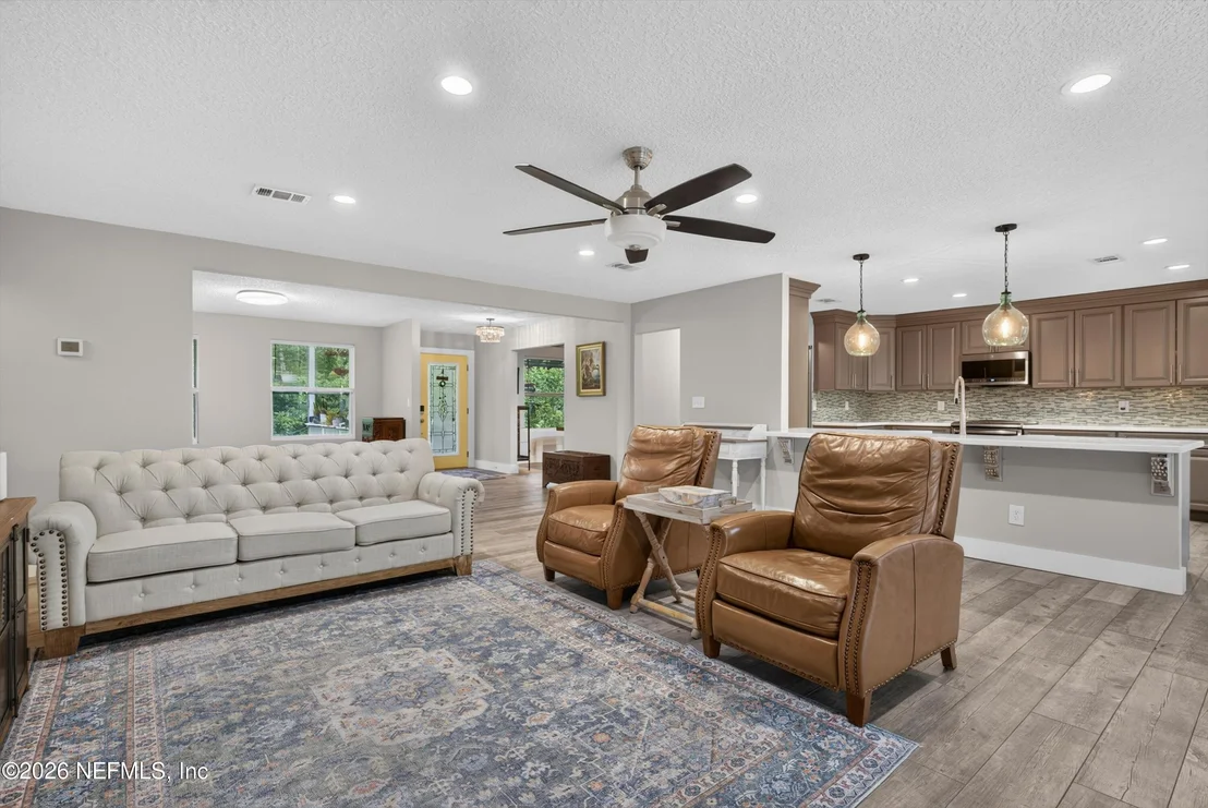 Photo of 4002 SCENIC Drive