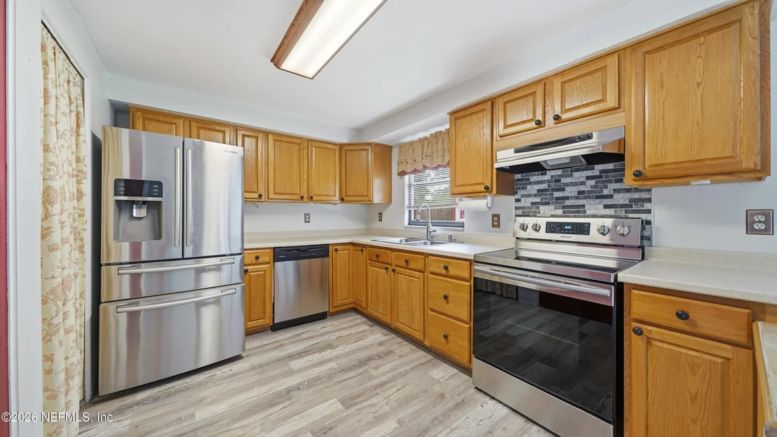 Photo of 1633 MARY BETH Drive